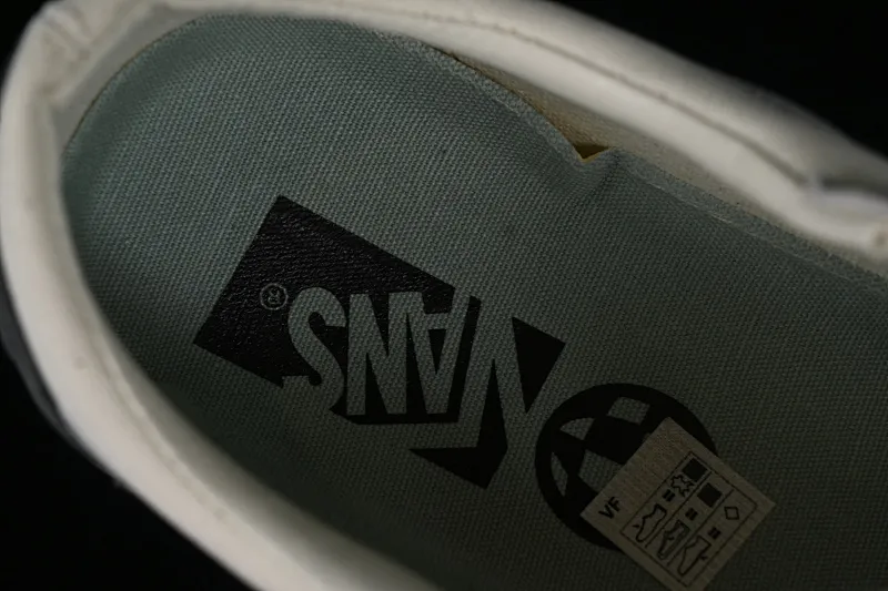 All categories Vans Vans series Vans Low Vans low top Vans Old Skool Reissue 136 color matching gray blue and white retro casual vulcanized sneakers VN000CRPGRN